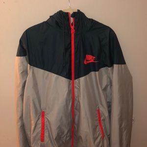 Nike windbreaker
